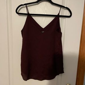 Express flowy maroon tank top